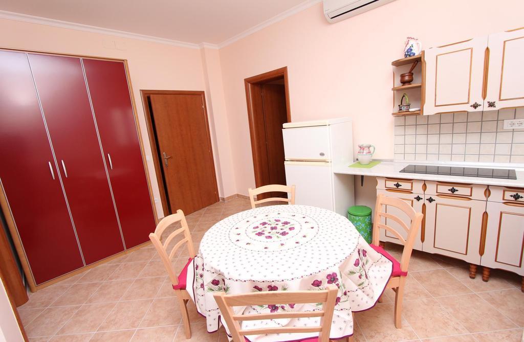 Apartments Casa Menis Rovinj Cameră foto